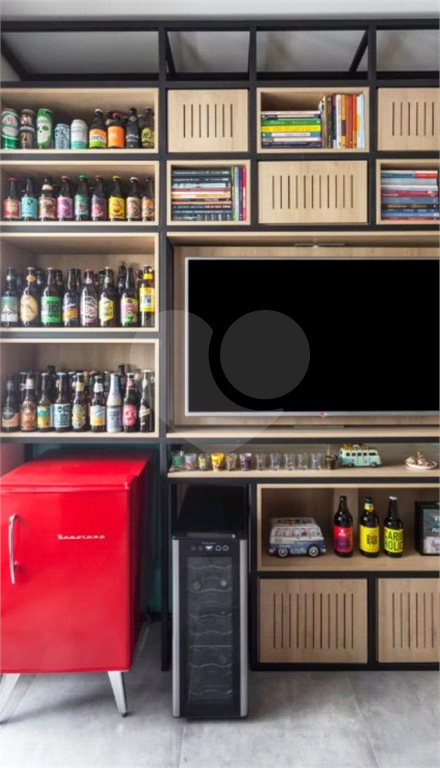 42m² com 1 vaga de garagem