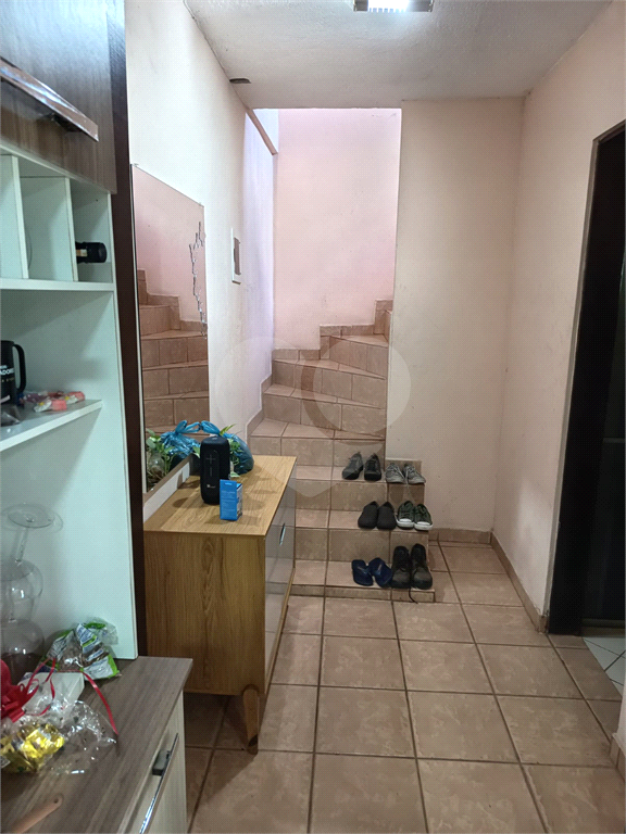 Casa - Caieiras - 2 Quartos - 3000m² de Terreno - Venda / Compra