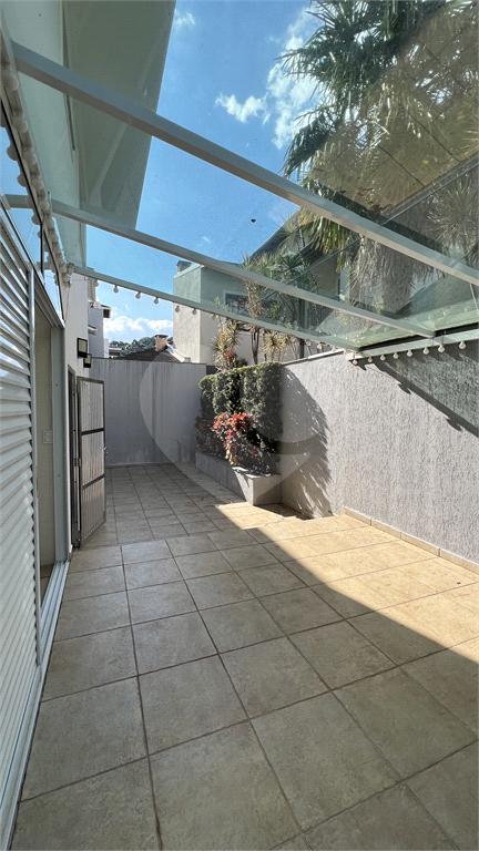 Sobrado em condominio de luxo