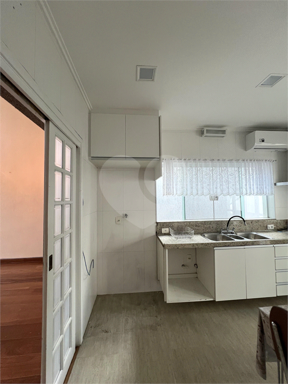 Sobrado em condominio de luxo