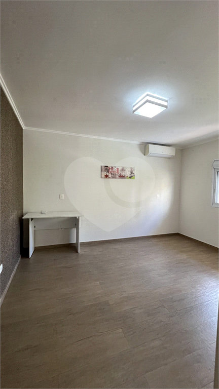 Sobrado em condominio de luxo