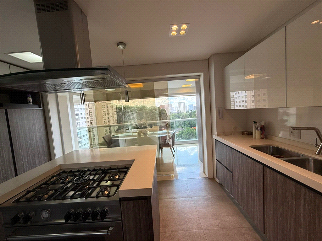 Apartamento - Venda - Alto Padrão - Perdizes