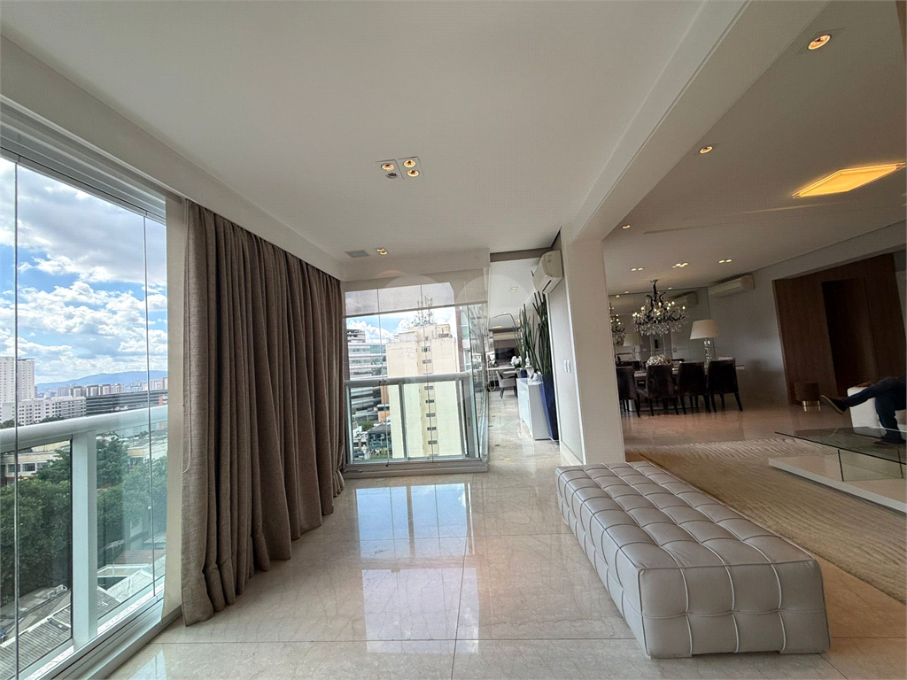 Apartamento - Venda - Alto Padrão - Perdizes