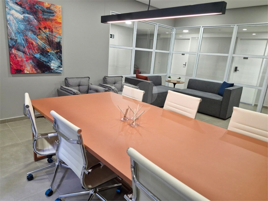 Apartamento Mobiliado a Venda no Campo Belo