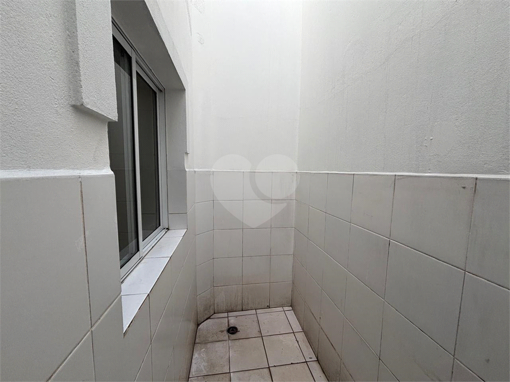 Sobrado em condomínio fechado