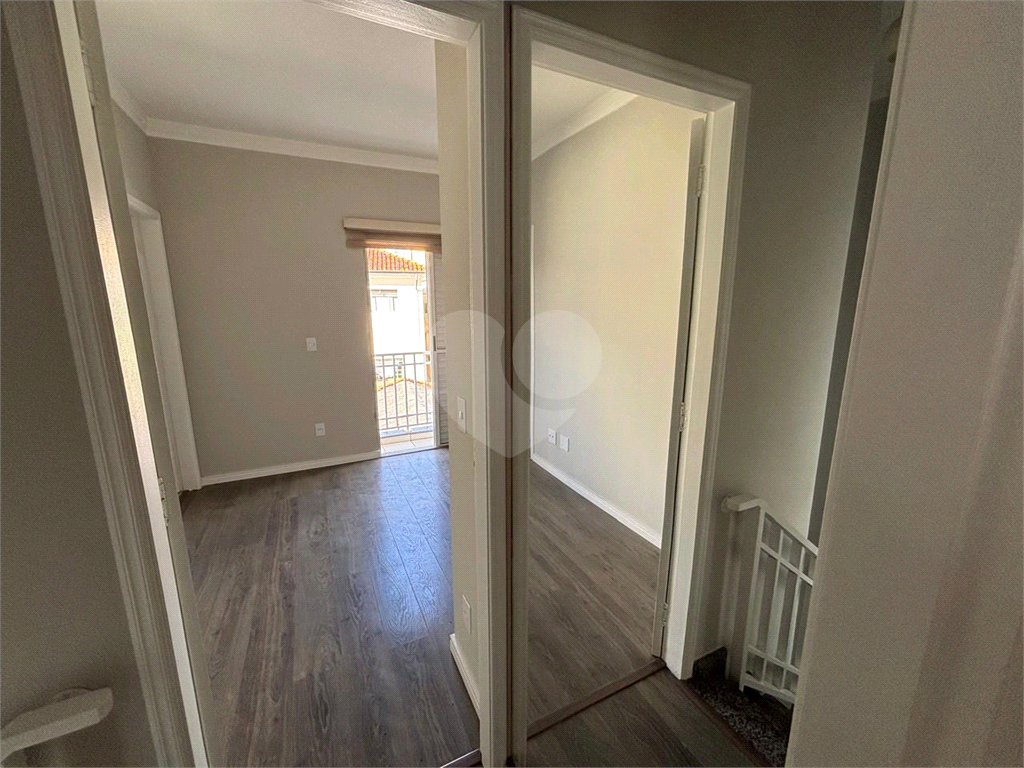 Sobrado em condomínio fechado