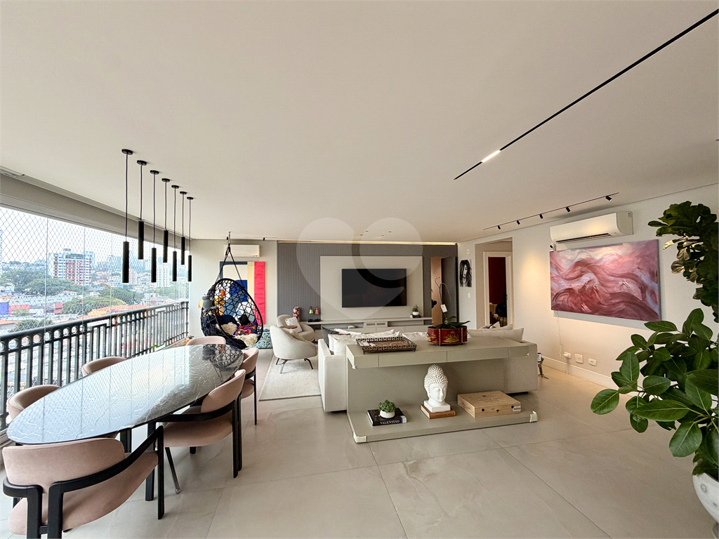 Apartamento de Alto Padrão com 3 Suítes | 164m² | 3 Vagas – Vila Romana