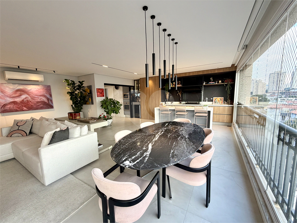 Apartamento de Alto Padrão com 3 Suítes | 164m² | 3 Vagas – Vila Romana