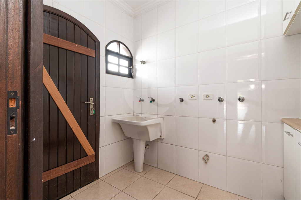 Oportunidade Única no Jardim Sapopemba: Prédio Misto com 620m² – Ideal para Sede de Empresa, Logística ou Uso Residencial Premium