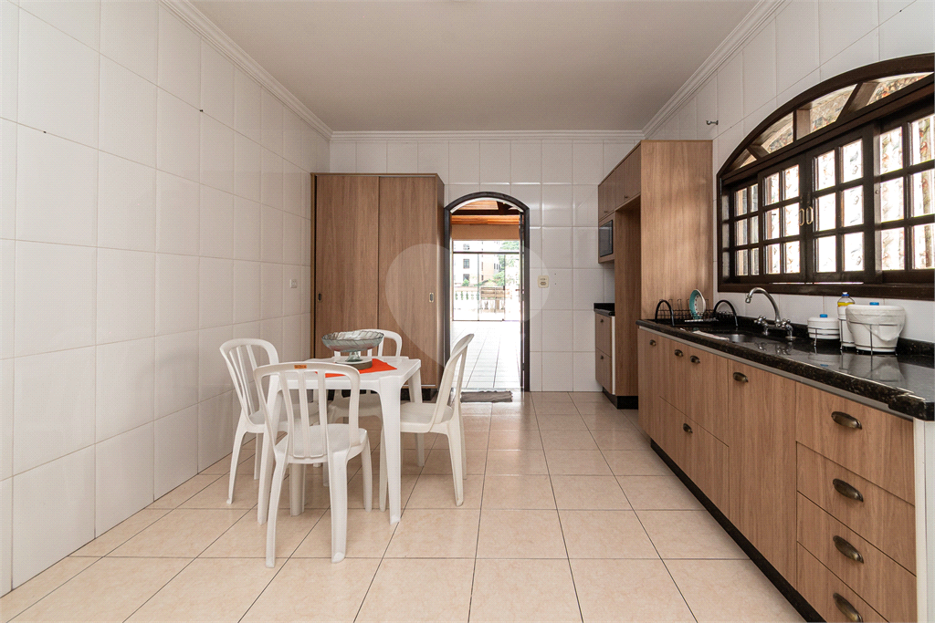 Oportunidade Única no Jardim Sapopemba: Prédio Misto com 620m² – Ideal para Sede de Empresa, Logística ou Uso Residencial Premium