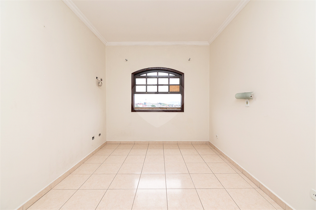 Oportunidade Única no Jardim Sapopemba: Prédio Misto com 620m² – Ideal para Sede de Empresa, Logística ou Uso Residencial Premium