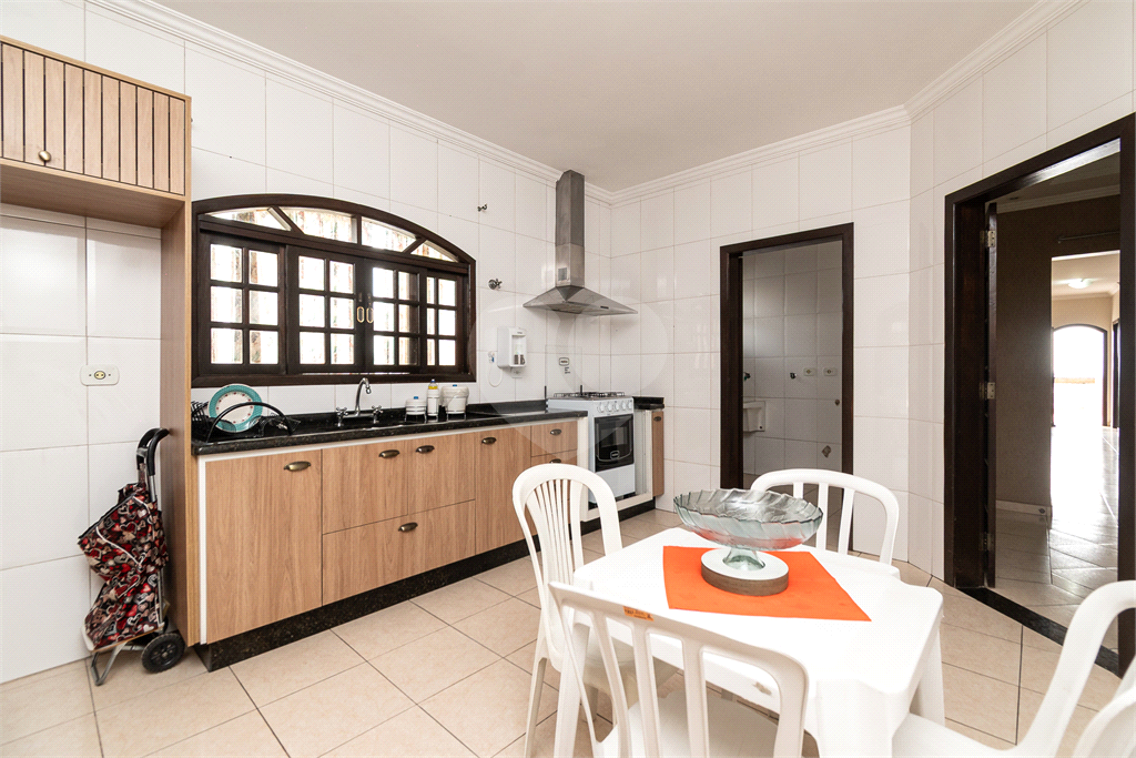 Oportunidade Única no Jardim Sapopemba: Prédio Misto com 620m² – Ideal para Sede de Empresa, Logística ou Uso Residencial Premium