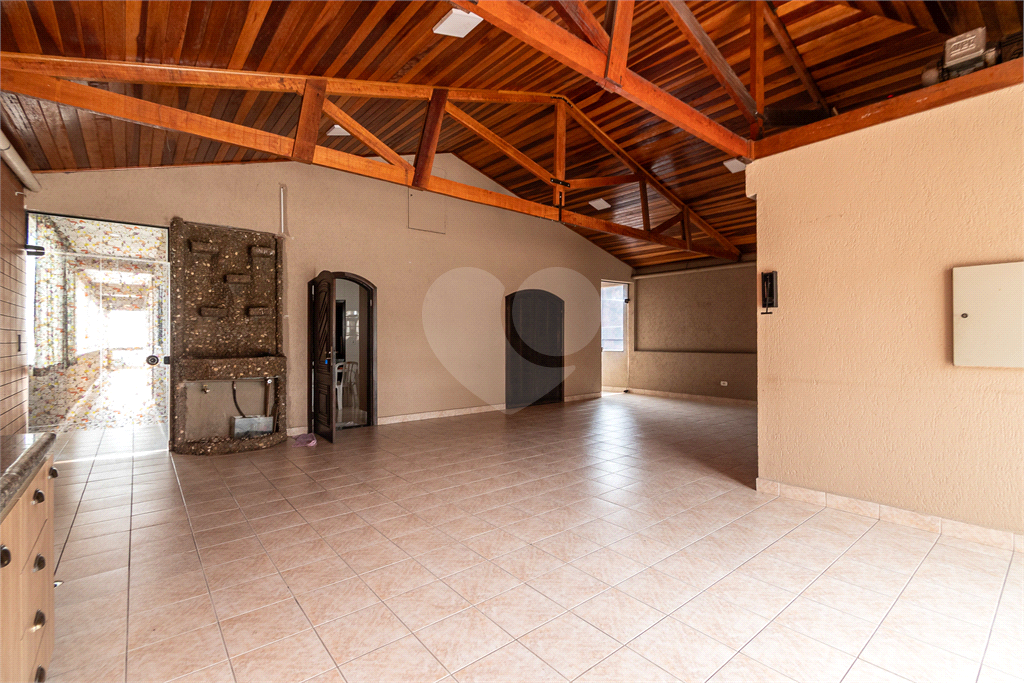 Oportunidade Única no Jardim Sapopemba: Prédio Misto com 620m² – Ideal para Sede de Empresa, Logística ou Uso Residencial Premium