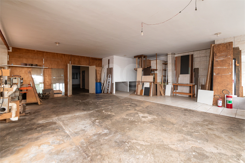 Oportunidade Única no Jardim Sapopemba: Prédio Misto com 620m² – Ideal para Sede de Empresa, Logística ou Uso Residencial Premium