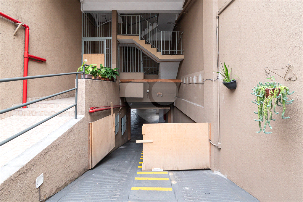 Oportunidade Única no Jardim Sapopemba: Prédio Misto com 620m² – Ideal para Sede de Empresa, Logística ou Uso Residencial Premium