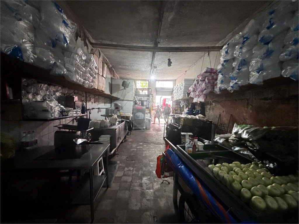 Salão comercial proximo ao mercado municipal 101 metros 