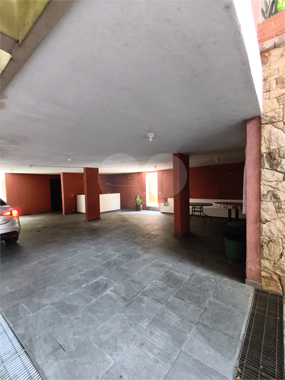 Sobrado amplo no Jardim Leonor de Barros – Excelente potencial!