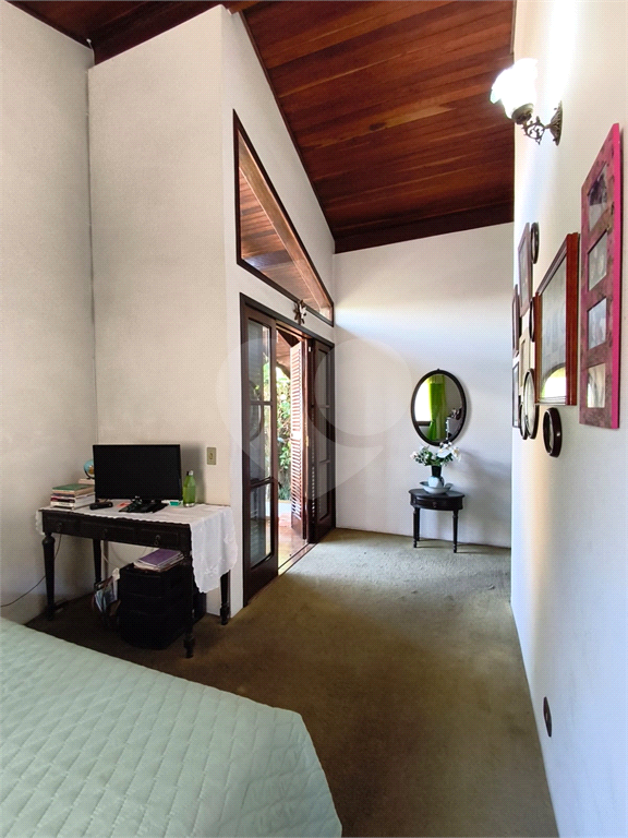 Sobrado amplo no Jardim Leonor de Barros – Excelente potencial!