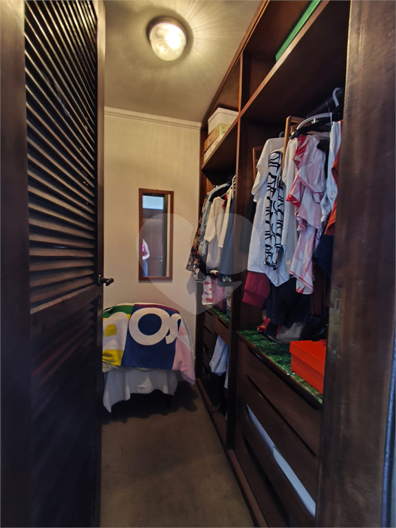 Sobrado amplo no Jardim Leonor de Barros – Excelente potencial!