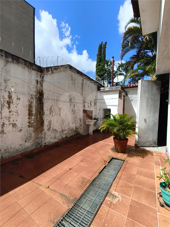 Sobrado amplo no Jardim Leonor de Barros – Excelente potencial!