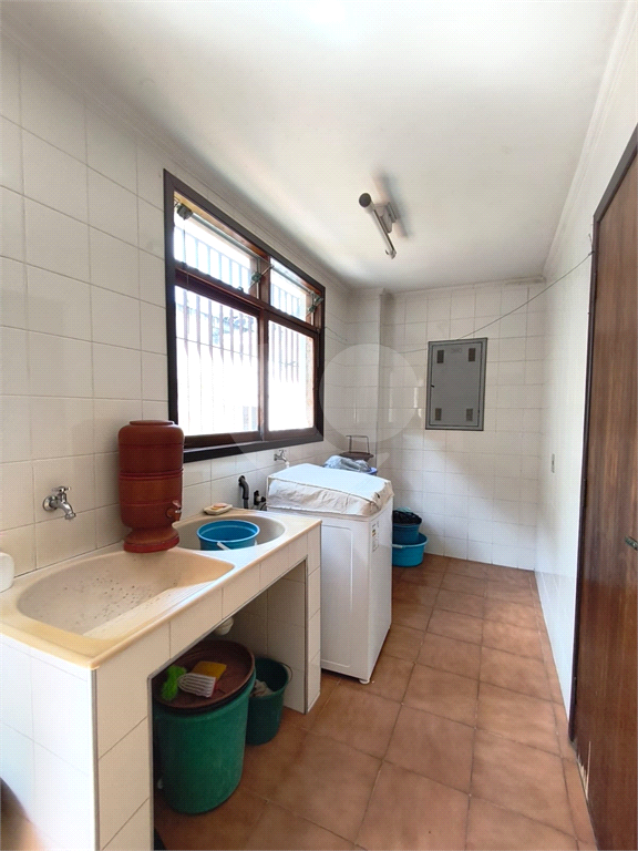 Sobrado amplo no Jardim Leonor de Barros – Excelente potencial!