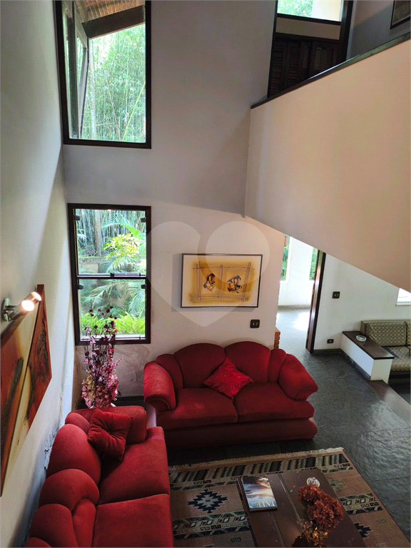 Sobrado amplo no Jardim Leonor de Barros – Excelente potencial!