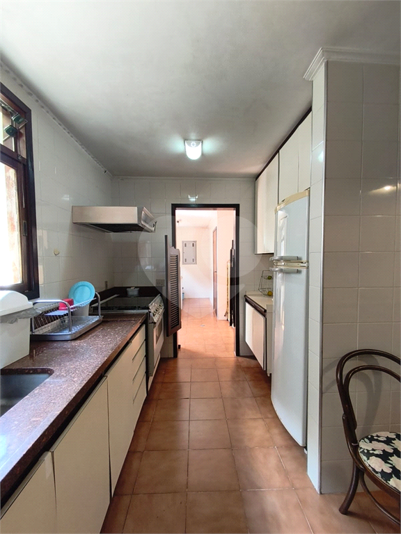 Sobrado amplo no Jardim Leonor de Barros – Excelente potencial!