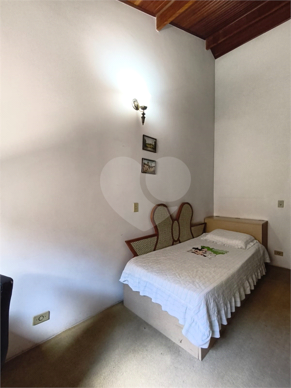 Sobrado amplo no Jardim Leonor de Barros – Excelente potencial!