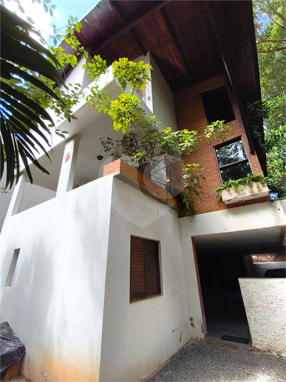 Sobrado amplo no Jardim Leonor de Barros – Excelente potencial!