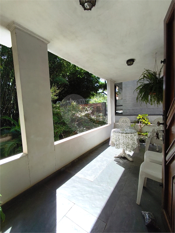 Sobrado amplo no Jardim Leonor de Barros – Excelente potencial!