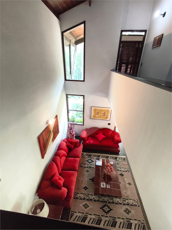 Sobrado amplo no Jardim Leonor de Barros – Excelente potencial!