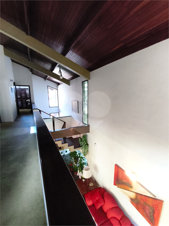 Sobrado amplo no Jardim Leonor de Barros – Excelente potencial!