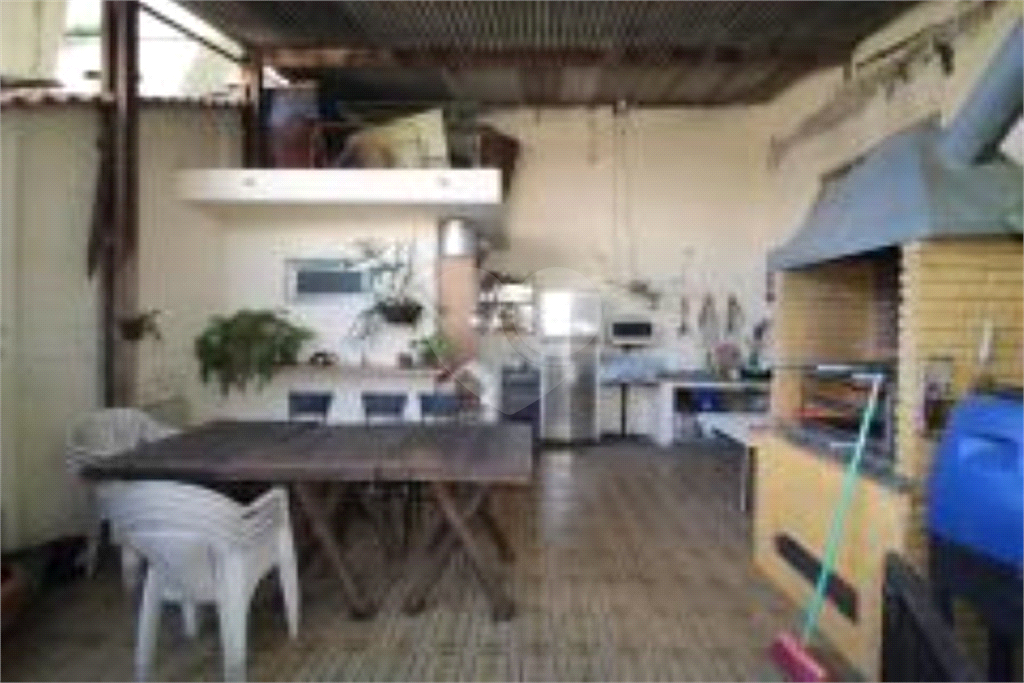 Casa à Venda no Mandaqui | 300 m² | 5 Dormitórios | Piscina | Rua Sem Saída | Localização Privilegiada