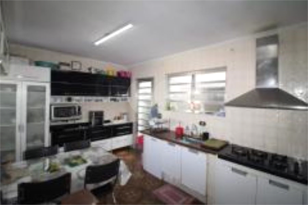 Casa à Venda no Mandaqui | 300 m² | 5 Dormitórios | Piscina | Rua Sem Saída | Localização Privilegiada