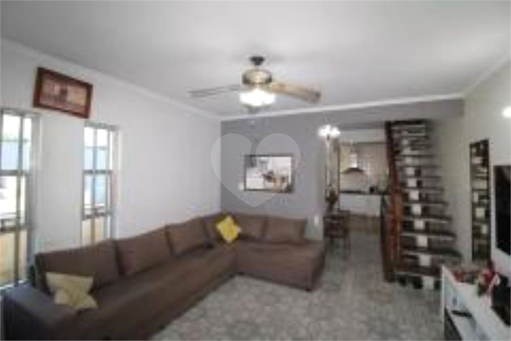 Casa à Venda no Mandaqui | 300 m² | 5 Dormitórios | Piscina | Rua Sem Saída | Localização Privilegiada