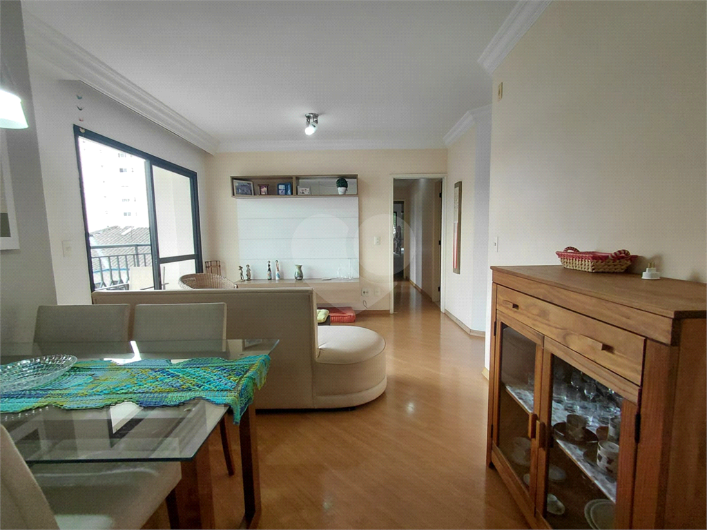 Imóvel de 80m² sala de estar 2 ambientes com varanda com 3 quartos, 1 suíte, piscina, churrasqueira, 1 vaga Vila Romana