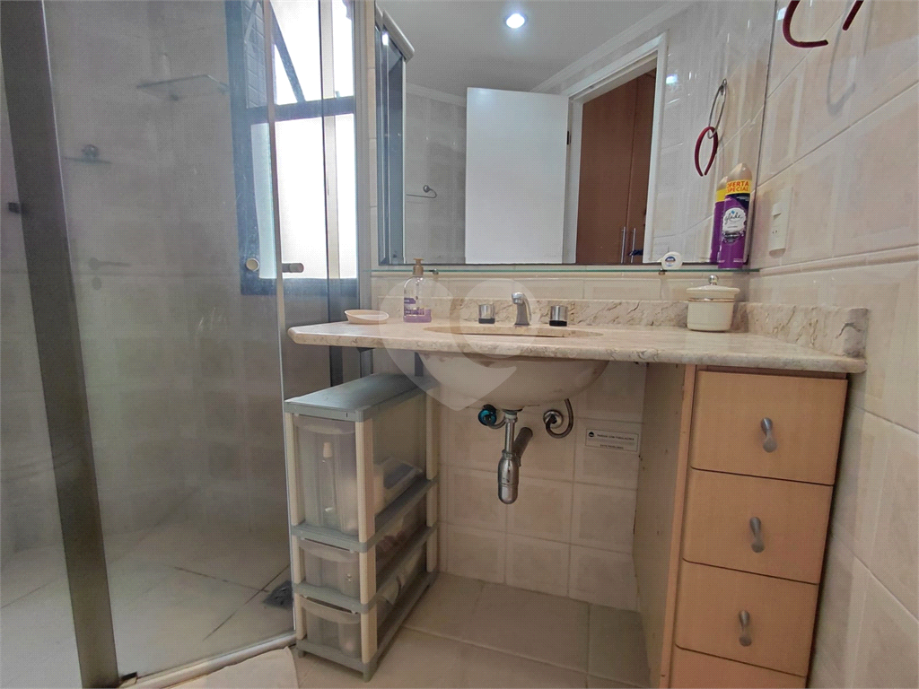 Imóvel de 80m² sala de estar 2 ambientes com varanda com 3 quartos, 1 suíte, piscina, churrasqueira, 1 vaga Vila Romana