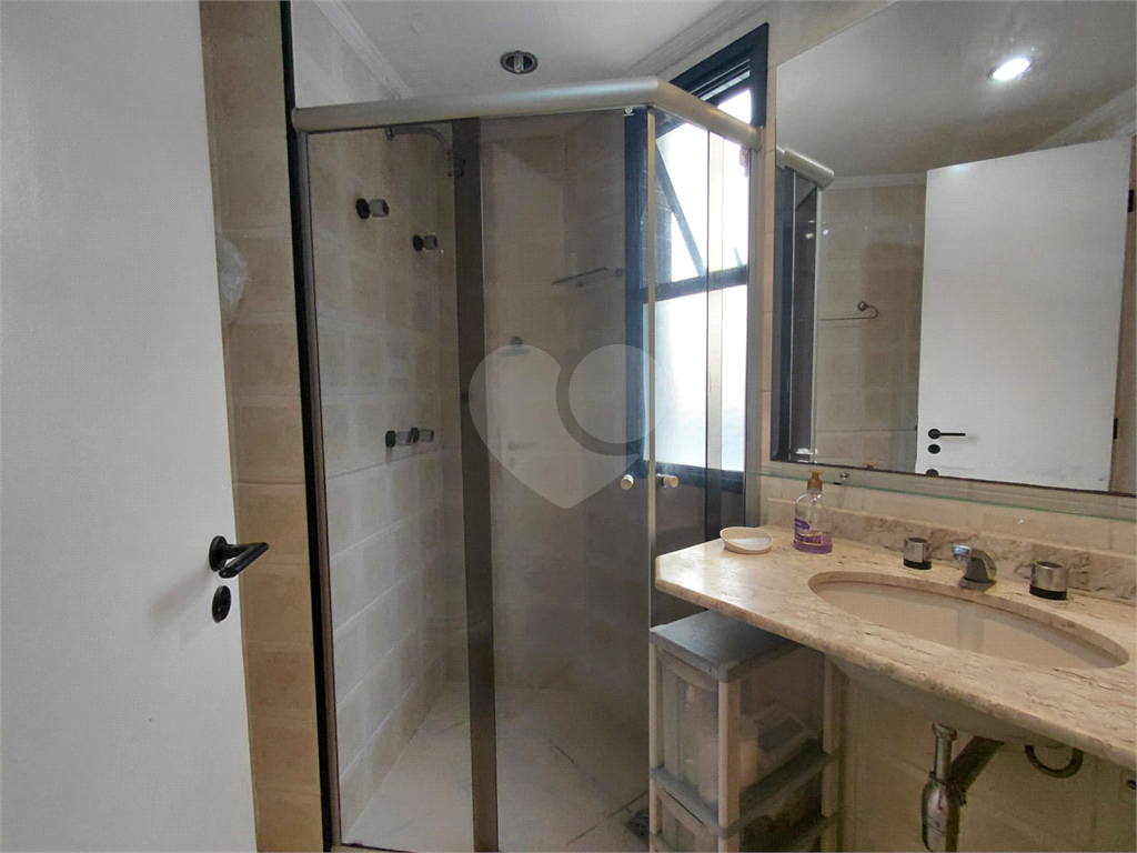 Imóvel de 80m² sala de estar 2 ambientes com varanda com 3 quartos, 1 suíte, piscina, churrasqueira, 1 vaga Vila Romana