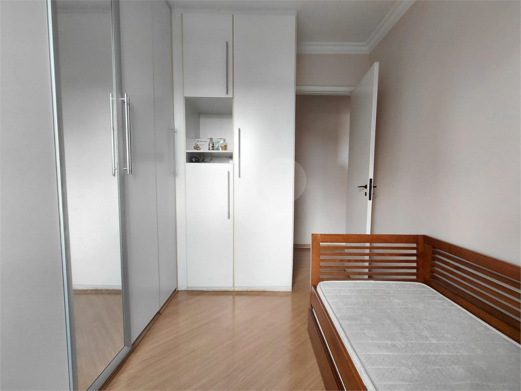 Imóvel de 80m² sala de estar 2 ambientes com varanda com 3 quartos, 1 suíte, piscina, churrasqueira, 1 vaga Vila Romana