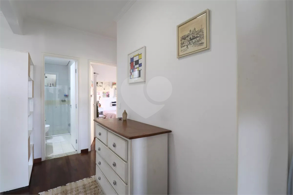 APARTAMENTO EM ALTO DE PINHEIROS COM 3 QUARTOS SENDO 1 SUITE