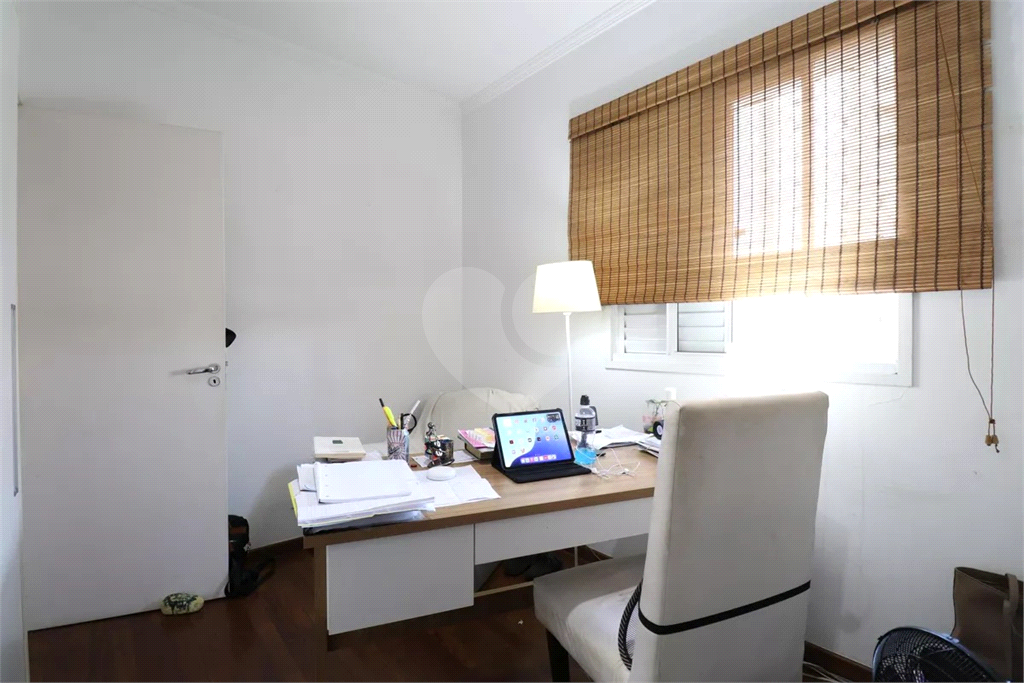 APARTAMENTO EM ALTO DE PINHEIROS COM 3 QUARTOS SENDO 1 SUITE