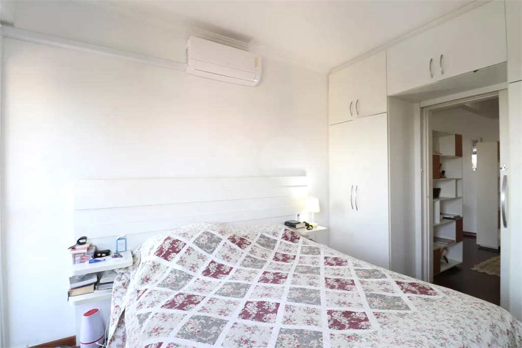 APARTAMENTO EM ALTO DE PINHEIROS COM 3 QUARTOS SENDO 1 SUITE