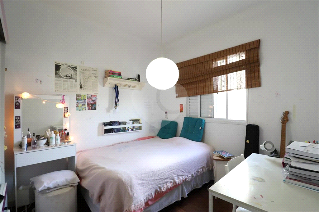 APARTAMENTO EM ALTO DE PINHEIROS COM 3 QUARTOS SENDO 1 SUITE