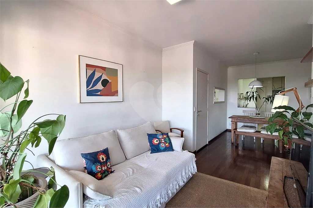 APARTAMENTO EM ALTO DE PINHEIROS COM 3 QUARTOS SENDO 1 SUITE