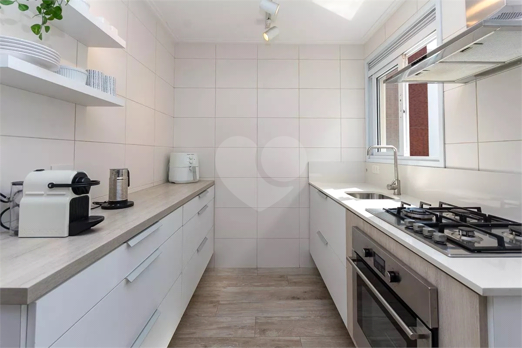 Apartamento Vila Romana 3 dormitórios, sendo 2 suítes 