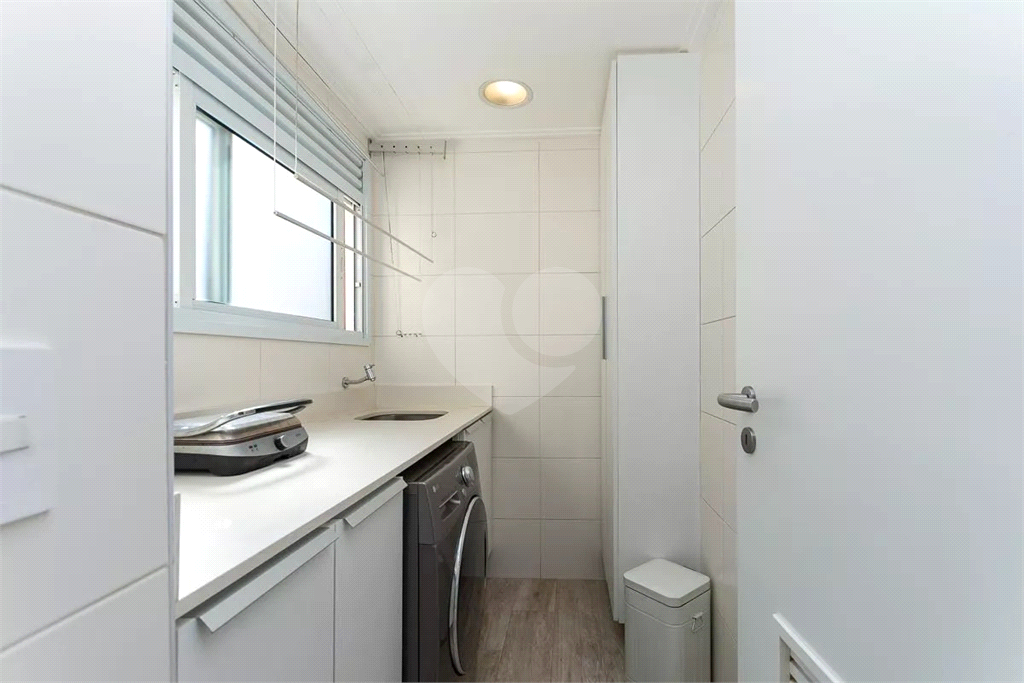 Apartamento Vila Romana 3 dormitórios, sendo 2 suítes 