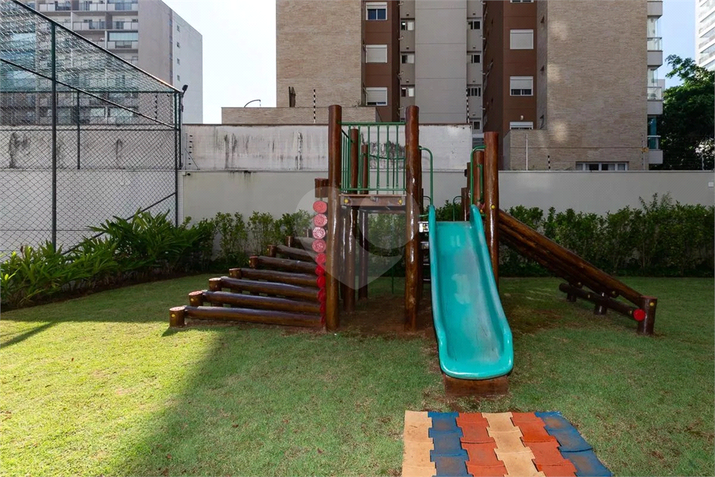 Apartamento Vila Romana 3 dormitórios, sendo 2 suítes 