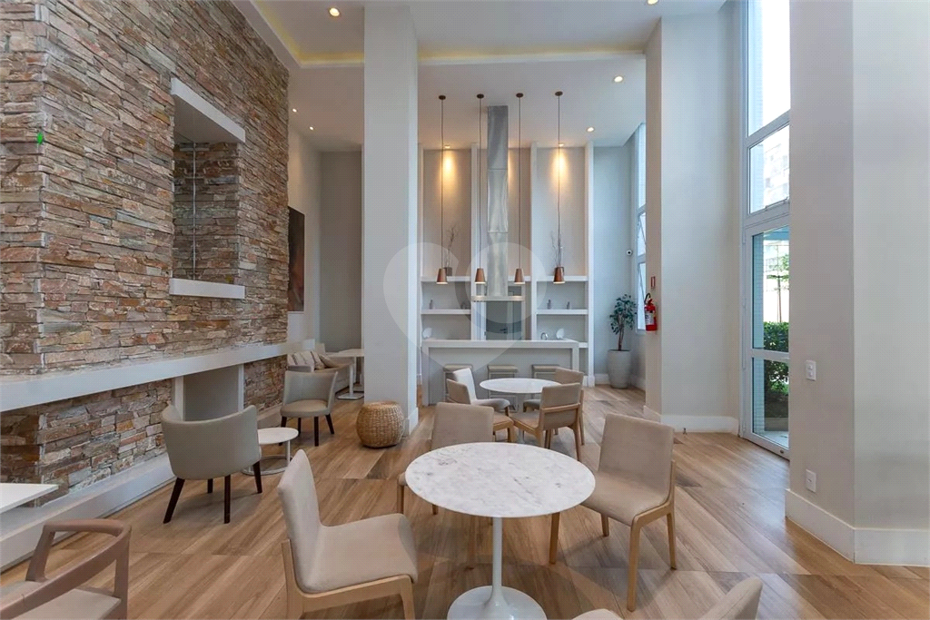 Apartamento Vila Romana 3 dormitórios, sendo 2 suítes 