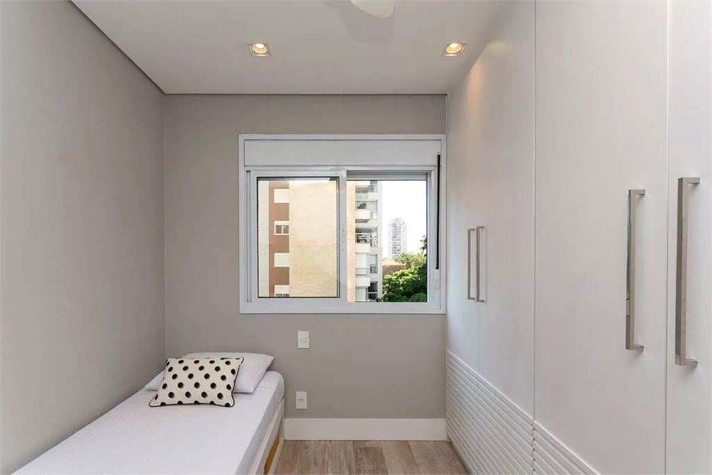 Apartamento Vila Romana 3 dormitórios, sendo 2 suítes 