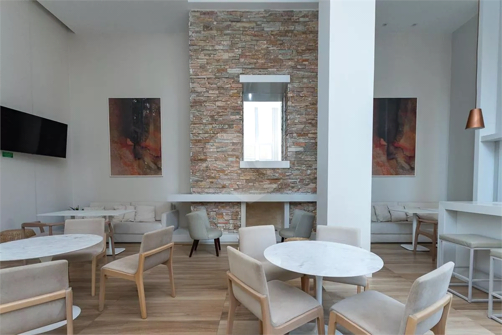 Apartamento Vila Romana 3 dormitórios, sendo 2 suítes 